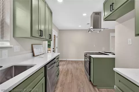 Kitchen - 376 Fifth Loop, Paris, AR 72855 photo 2 of 4