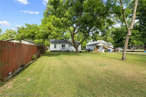 Exterior - 1316 N 35th St, Fort Smith, AR 72904 photo 8 of 8
