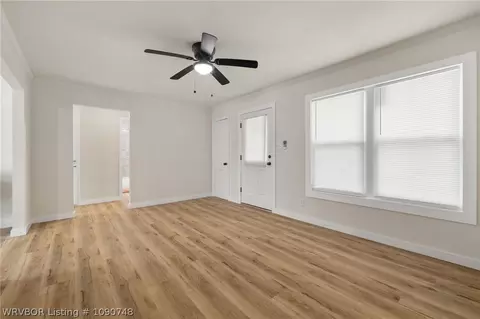 Living - 1316 N 35th St, Fort Smith, AR 72904 photo 1 of 3