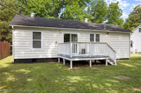Exterior - 1316 N 35th St, Fort Smith, AR 72904 photo 6 of 8