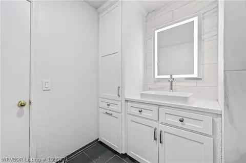 Bath - 2636 Enid Pl, Fort Smith, AR 72901 photo 1 of 5