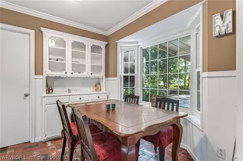 Dining - 2636 Enid Pl, Fort Smith, AR 72901 photo 2 of 4
