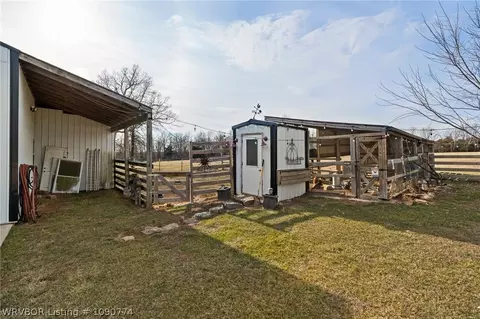 Exterior - 639 Nc 1625, Compton, AR 72624 photo 21 of 24