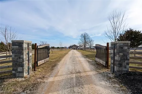 Other - 639 Nc 1625, Compton, AR 72624 photo 16 of 19