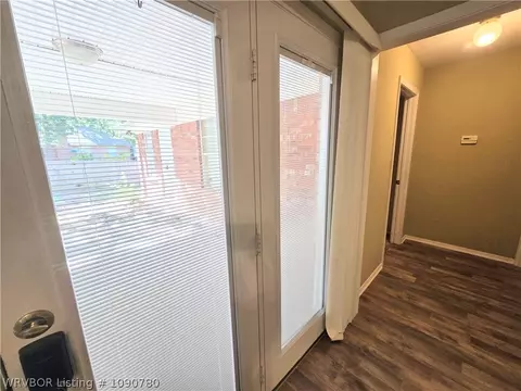 Entry Way - 9800 Bridgeford Rd, Fort Smith, AR 72908 photo 1 of 3