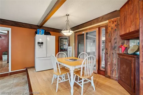 Dining - 839 14th St, Barling, AR 72923 photo 1 of 2