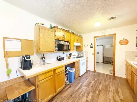 Kitchen - 22 E Interstate Cir, Sallisaw, OK 74955 photo 4 of 4