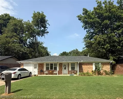 Exterior - 22 E Interstate Cir, Sallisaw, OK 74955 photo 6 of 6