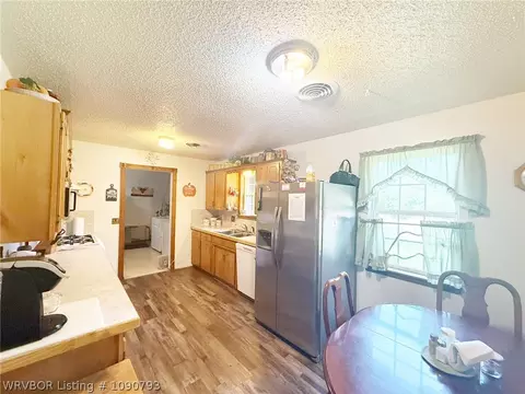 Kitchen - 22 E Interstate Cir, Sallisaw, OK 74955 photo 1 of 4