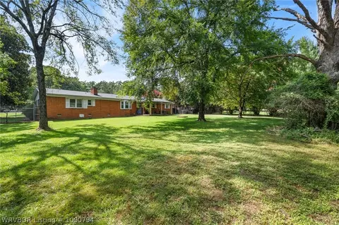 Exterior - 1609 Burnham Rd, Fort Smith, AR 72903 photo 6 of 8