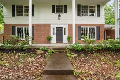 Exterior - 2400 Houston St, Fort Smith, AR 72901 photo 3 of 12