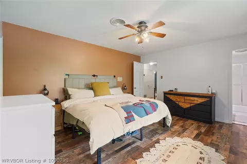 Bedroom - 2400 Houston St, Fort Smith, AR 72901 photo 1 of 6