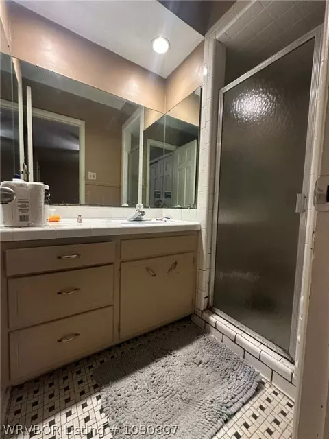 Bath - 2123 S Atlanta St, Fort Smith, AR 72903 photo 1 of 5