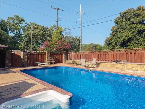 Exterior - 901 S 68th Ln, Fort Smith, AR 72903 photo 17 of 19