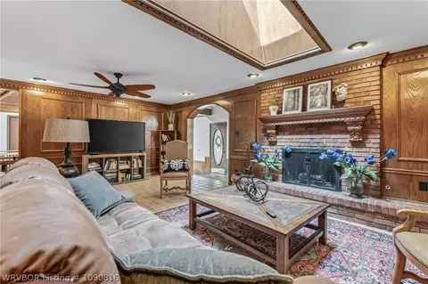 Living - 901 S 68th Ln, Fort Smith, AR 72903 photo 1 of 1