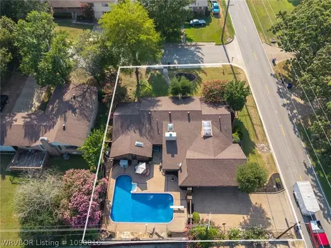 View/Area - 901 S 68th Ln, Fort Smith, AR 72903 photo 1 of 6