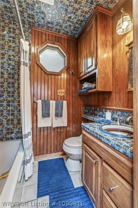 Bath - 901 S 68th Ln, Fort Smith, AR 72903 photo 3 of 6