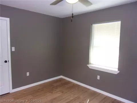 Bedroom - 313 S 29th St, Ozark, AR 72949 photo 4 of 4