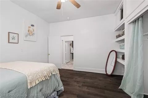 Bedroom - 1700 W St, Fort Smith, AR 72901 photo 4 of 4
