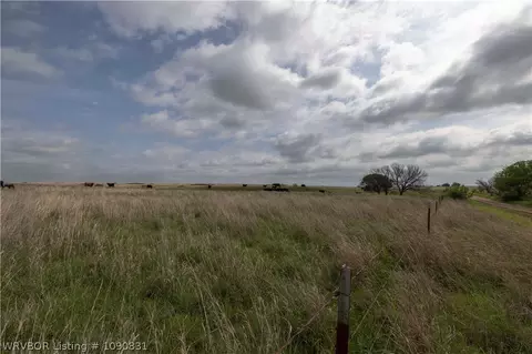 Tract D2 E 4500 Road, Morrison, OK 73061 photo 9