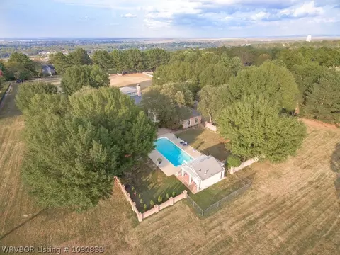 Exterior - 4616 96th St, Fort Smith, AR 72903 photo 6 of 8