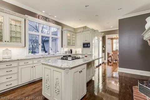 Kitchen - 4616 96th St, Fort Smith, AR 72903 photo 1 of 4