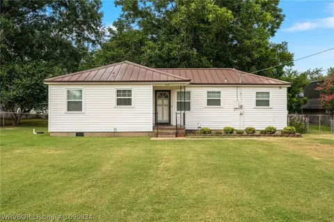 Exterior - 1601 Brazil Ave, Fort Smith, AR 72908 photo 5 of 6