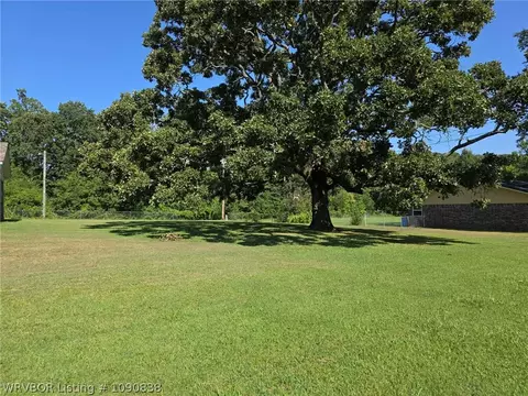 Exterior - 11916 Donahoe Bnd, Fort Smith, AR 72916 photo 10 of 12