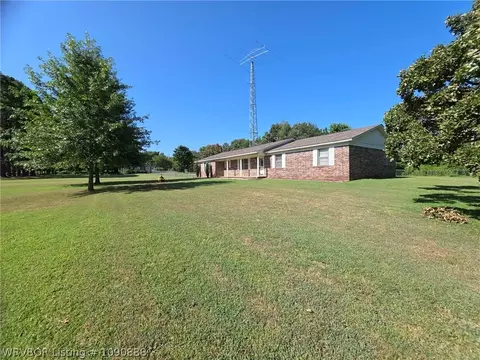 Exterior - 11916 Donahoe Bnd, Fort Smith, AR 72916 photo 6 of 12