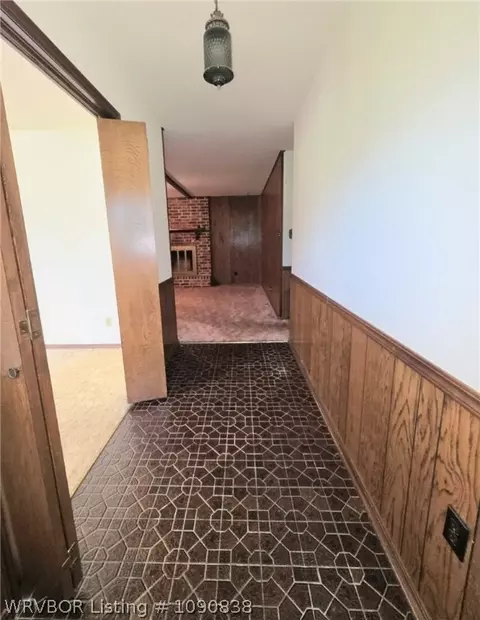 Entry Way - 11916 Donahoe Bnd, Fort Smith, AR 72916 photo 1 of 2
