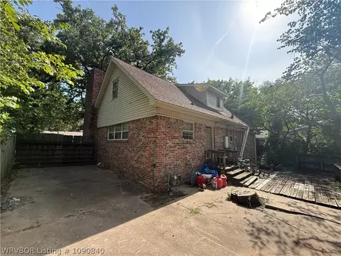 Exterior - 2423 Ionia St, Fort Smith, AR 72901 photo 5 of 5