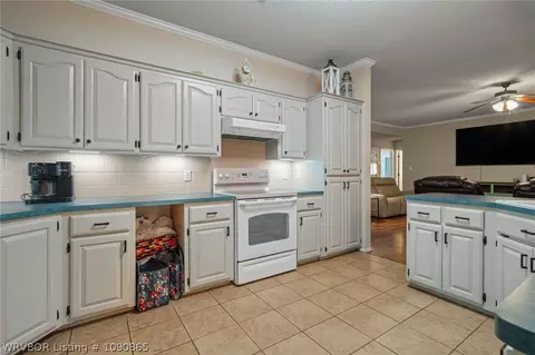 Kitchen - 3310 Glen Flora Way, Fort Smith, AR 72908 photo 3 of 5