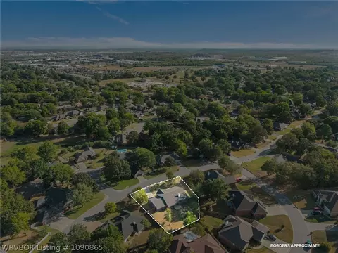 View/Area - 3310 Glen Flora Way, Fort Smith, AR 72908 photo 6 of 7