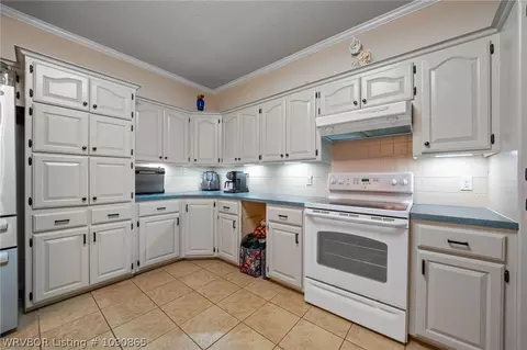 Kitchen - 3310 Glen Flora Way, Fort Smith, AR 72908 photo 5 of 5