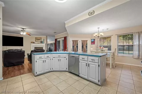 Kitchen - 3310 Glen Flora Way, Fort Smith, AR 72908 photo 4 of 5