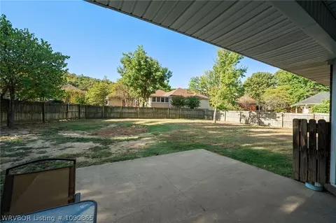 Exterior - 3310 Glen Flora Way, Fort Smith, AR 72908 photo 4 of 6