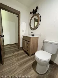 Entry Way - 1012 E Baltimore, Panama, OK 74951 photo 1 of 4