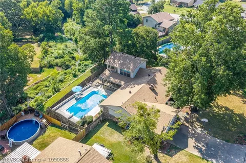 View/Area - 5523 S 92nd St, Fort Smith, AR 72903 photo 7 of 8