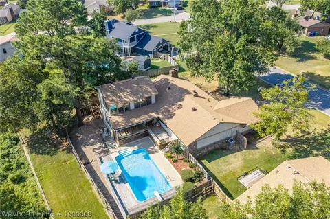 View/Area - 5523 S 92nd St, Fort Smith, AR 72903 photo 5 of 8