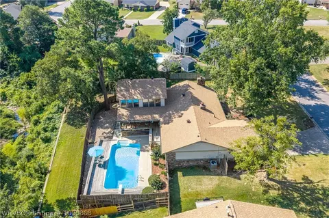 View/Area - 5523 S 92nd St, Fort Smith, AR 72903 photo 6 of 8