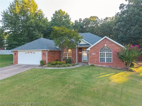 Exterior - 9804 Broadwell St, Fort Smith, AR 72908 photo 7 of 13