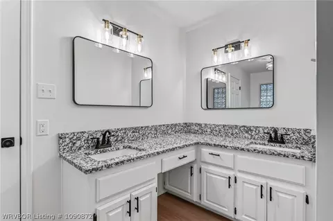 Bath - 9804 Broadwell St, Fort Smith, AR 72908 photo 1 of 3
