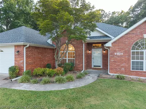 Exterior - 9804 Broadwell St, Fort Smith, AR 72908 photo 6 of 13