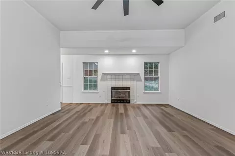 Living - 9804 Broadwell St, Fort Smith, AR 72908 photo 4 of 4