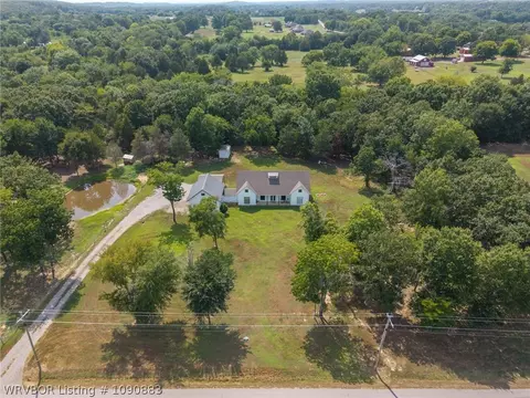 View/Area - 203 S Ross Hampton Rd, Hackett, AR 72937 photo 2 of 7