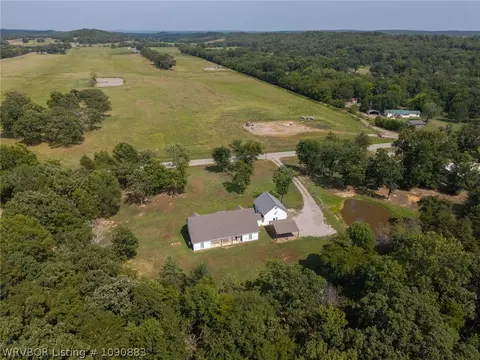 View/Area - 203 S Ross Hampton Rd, Hackett, AR 72937 photo 6 of 7