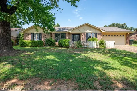 Exterior - 4308 S 35th Dr, Fort Smith, AR 72903 photo 18 of 19