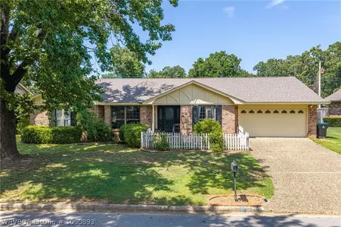 Exterior - 4308 S 35th Dr, Fort Smith, AR 72903 photo 2 of 19