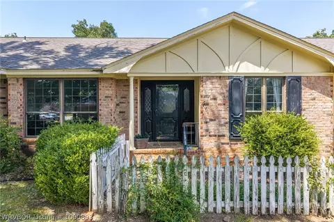 Exterior - 4308 S 35th Dr, Fort Smith, AR 72903 photo 8 of 19
