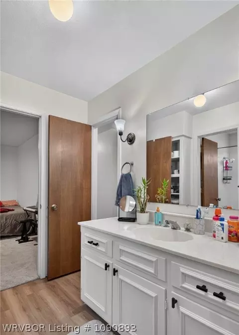 Bath - 4308 S 35th Dr, Fort Smith, AR 72903 photo 1 of 3